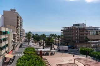 Location Appartement à Playa Levante. Alquiler junto al mar