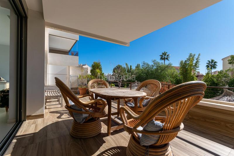 Foto b3b043c1-d2a4-4b48-be34-483178fe62f5. Location appartement avec parking piscine dans Calas Santiago Bernabeu Santa Pola