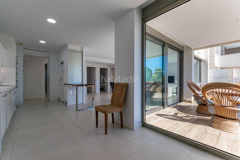 Foto bc030b45-d0dc-4b50-8318-79f1ad9cee3b. Location appartement avec parking piscine dans Calas Santiago Bernabeu Santa Pola