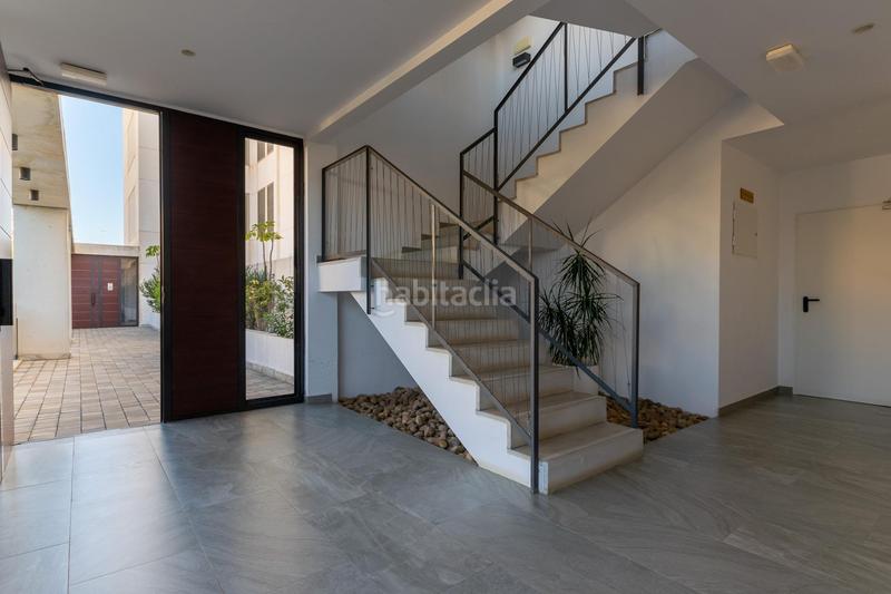 Foto d3402ac1-5874-41cd-8056-6c9f2b28d7af. Location appartement avec parking piscine dans Calas Santiago Bernabeu Santa Pola