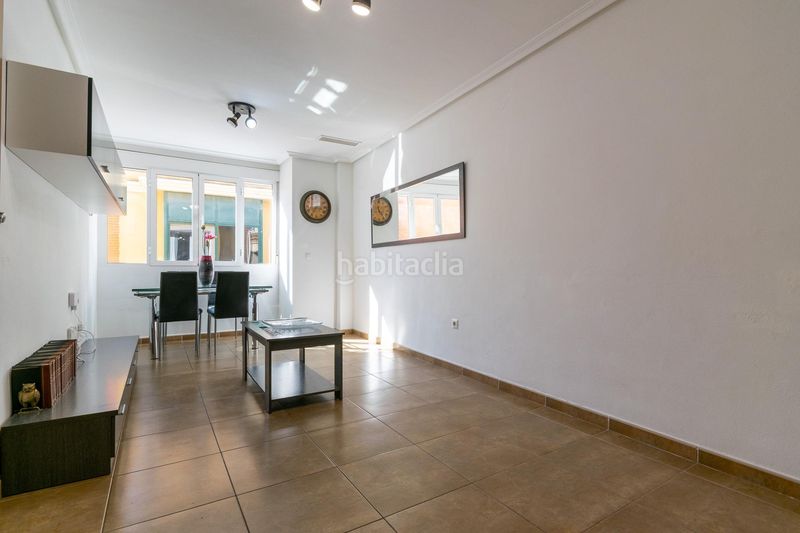 Foto a9325337-bd5d-4ad9-bf92-a2cfb404561a. Pis a Norte Santa Pola