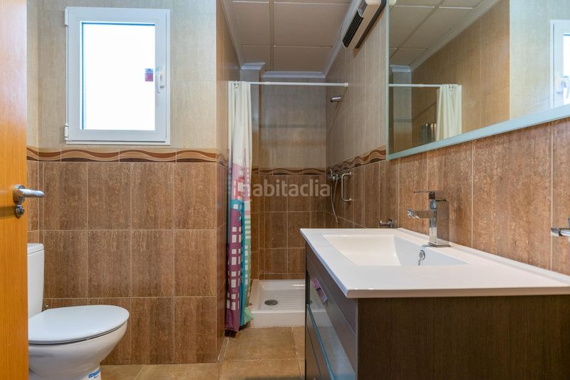 Foto e78b8a8d-dc4d-4657-821f-a6c227153f38. Pis a Norte Santa Pola