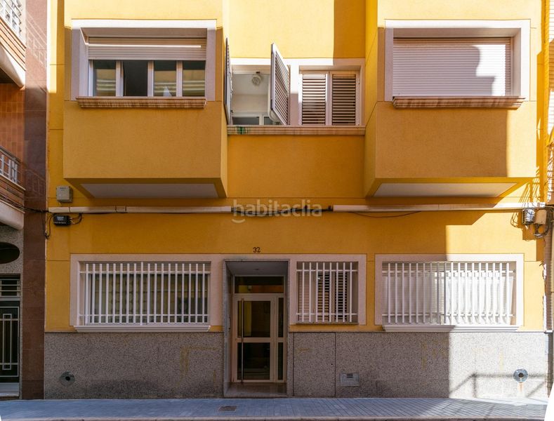Foto f53602a8-2d65-430a-a7bf-377ceb33326f. Pis a Norte Santa Pola