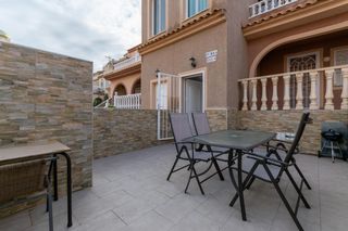 Rent Apartment  Calle canarias. Alquiler en gran alacant