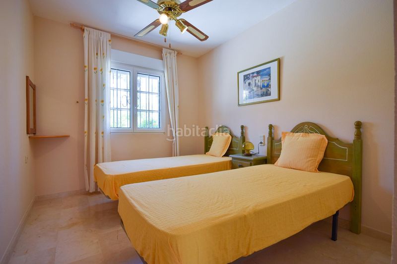 Foto 278177e2-725d-4609-b064-a9acbdf48ebf. Casa amb piscina a Villamartín-Las Filipinas Orihuela