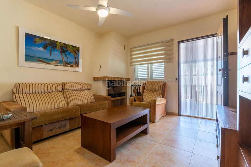 Foto 3d6b4beb-fe86-4ee0-9dd2-76f81d6227bc. Lloguer casa a calle monte de sta pola 10 a Monte Faro-Altomar II Santa Pola