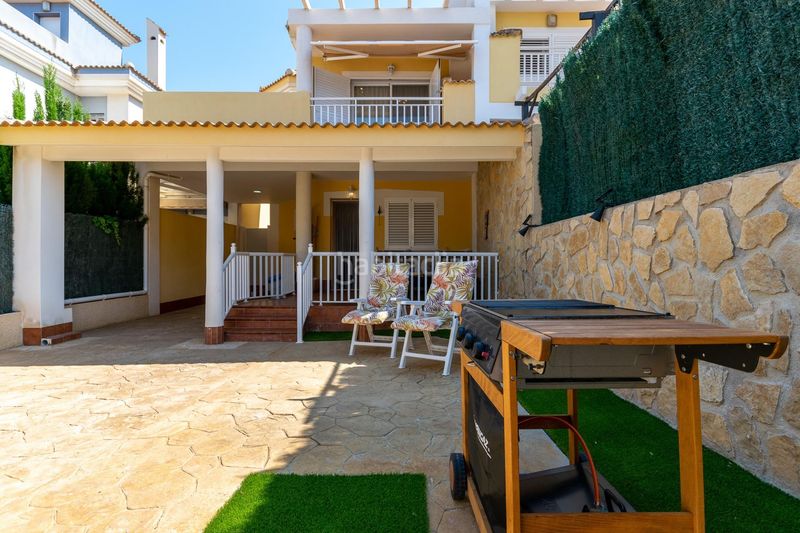Foto 637dfeba-3228-4947-aa9d-548e96f244b5. Lloguer casa a calle monte de sta pola 10 a Monte Faro-Altomar II Santa Pola
