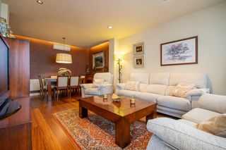 Appartement  Avenida joan carles i. Espacio y elegancia en el centro de elche