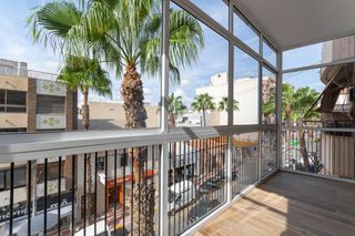 Flat  Avenida ancha castelar. Espacio y luz en el centro de san vicente