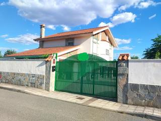 Mas à Malpartida de Cáceres