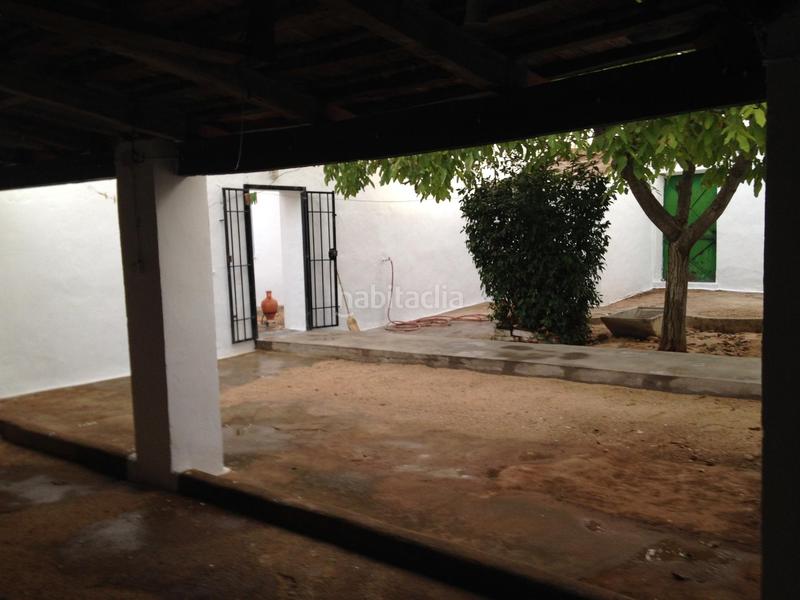 Foto 475877f1-ff2f-4393-856e-0a54c4f3a66b. Doppelhaus mit heizung parking in Alcázar de San Juan