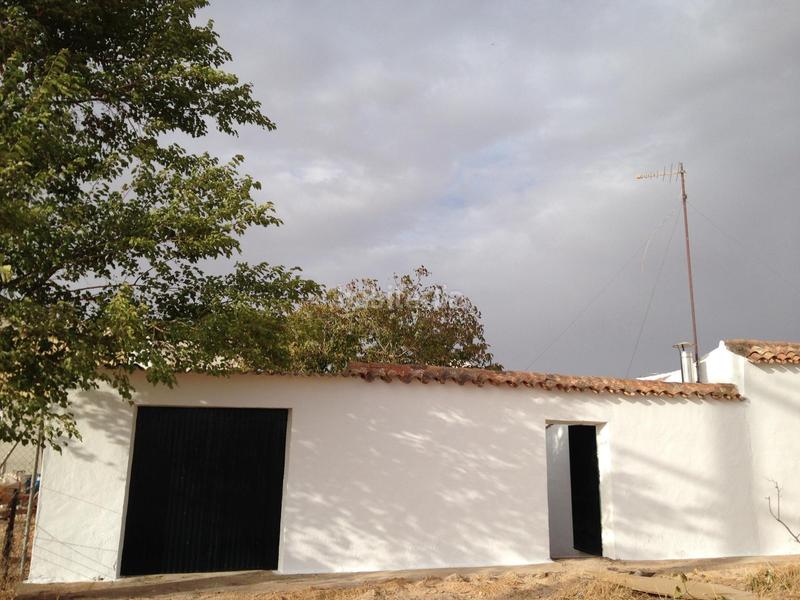 Foto f260d017-4647-401e-9394-d4e33909f844. Doppelhaus mit heizung parking in Alcázar de San Juan