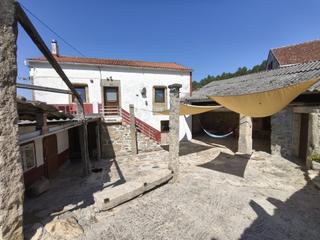 Masia a Porto do Son
