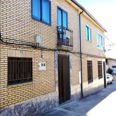 Casa a Hernán - Pérez