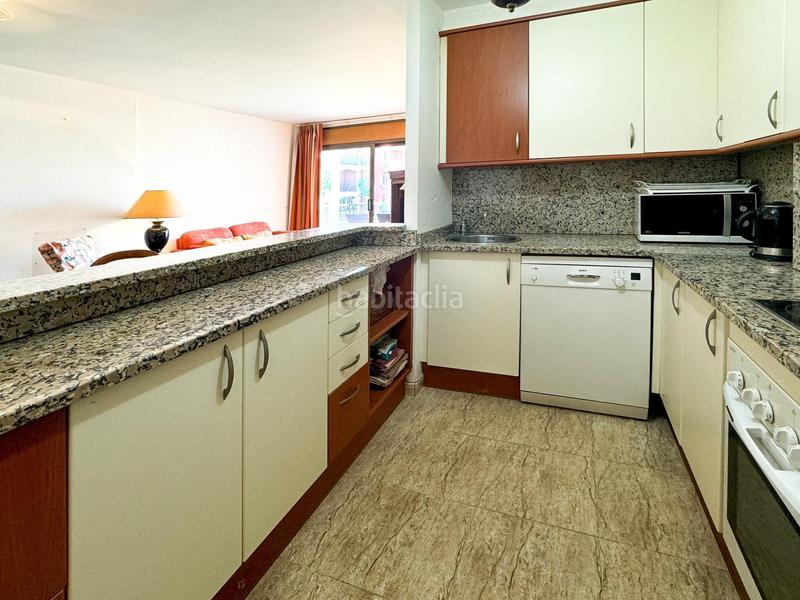 Foto 0a8e5e14-8b1f-4280-9f1b-4578e2a5af46. Appartamento con parcheggio in Muga - Gran Reserva - Badia Empuriabrava