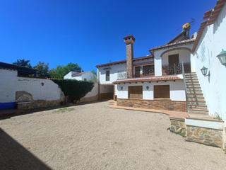 Casa adossada a Llanos Del Caudillo