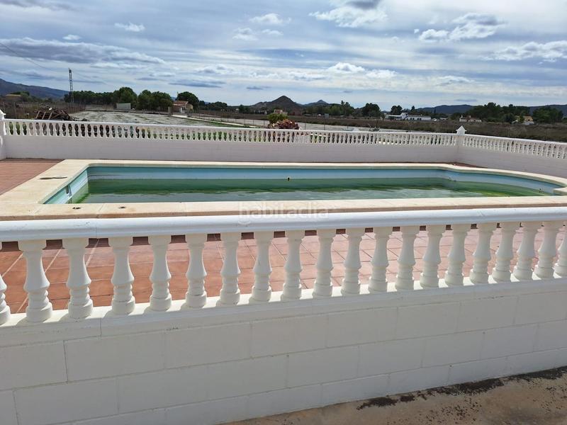 Foto e3929e85-292d-40bd-ae80-c533bcc9694f. Casa bifamiliare con piscina in Las Virtudes Villena
