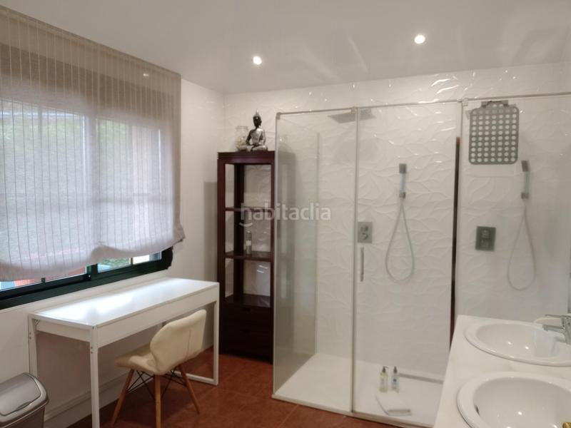 Foto 33c6ddc8-adfc-446f-8202-5ce09ba68e97. Casa en Bueu