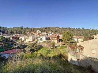 Terreno residencial en Canyelles