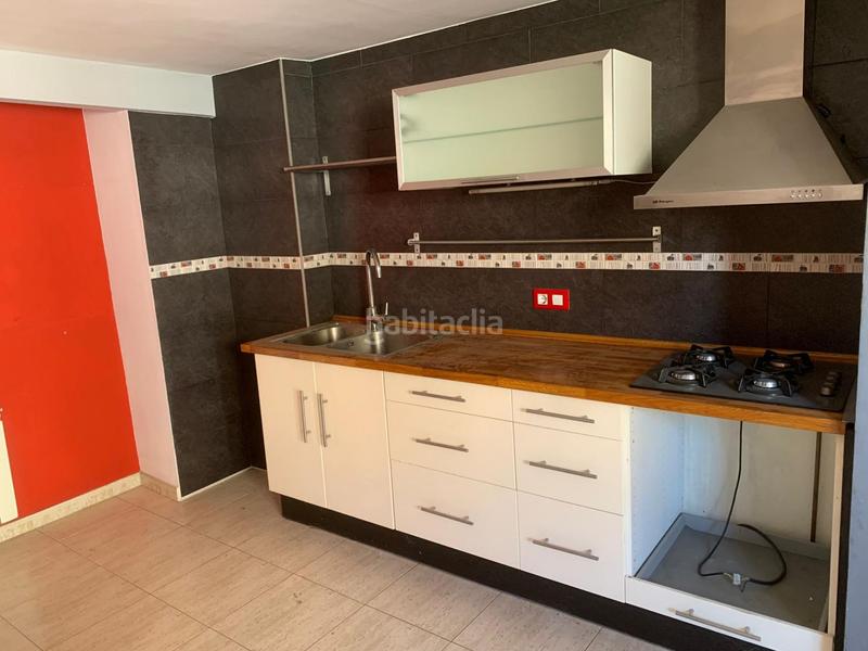 Foto 287736e1-c69d-4ef3-b52d-2b846a4a7605. Appartamento con riscaldamento in Barri Antic Manresa