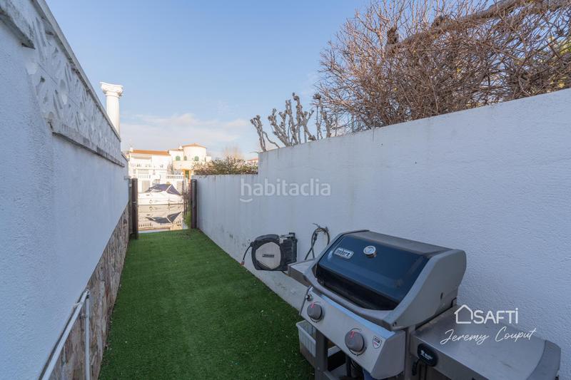 Foto 2b3bff1d-1ea9-4dfd-ac85-66823fe71f56. Casa pareada en Muga - Gran Reserva - Badia Empuriabrava