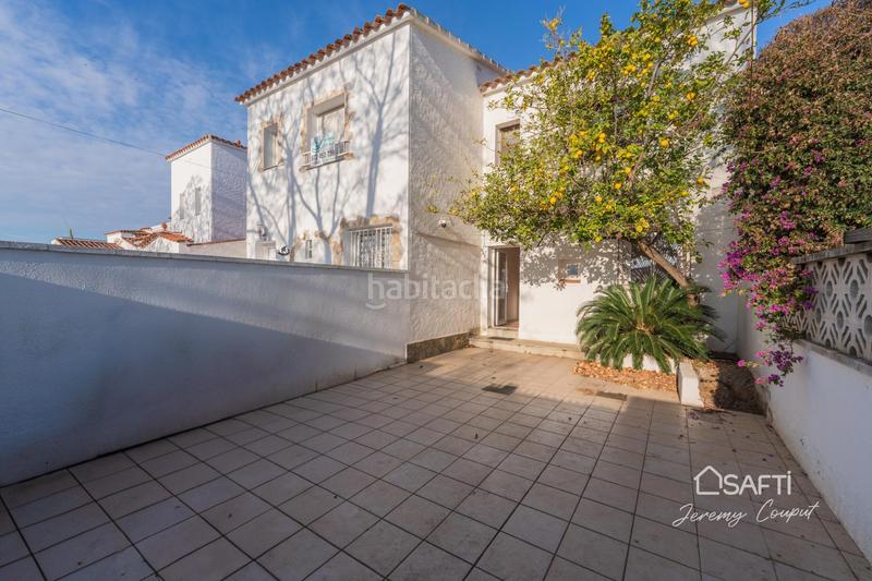 Foto 5d2a04e5-12ee-4a91-bddd-dcdc17781b1f. Casa pareada en Muga - Gran Reserva - Badia Empuriabrava