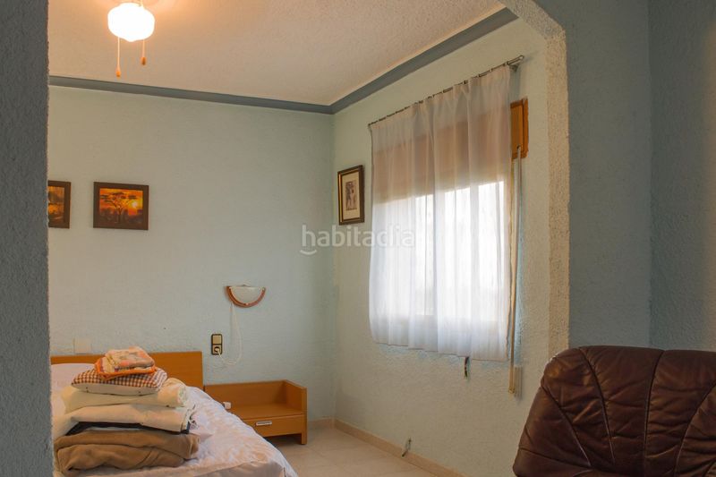 Foto 26d2e5a1-bda5-42e0-b1d8-4f24e4552f94. Casa amb calefacció aparcament a Mar Chica Benicarló