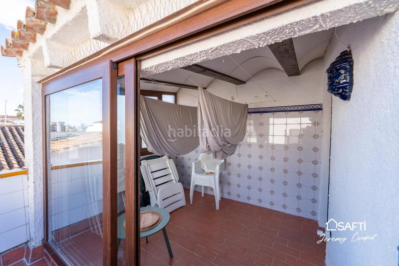 Foto 37df5e74-61e9-4262-9a67-1ad2a846332a. Casa aparellada amb calefacció aparcament a Port Grec - Port Moxó Empuriabrava