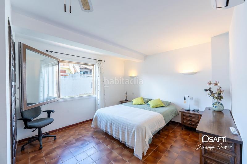 Foto fcde9097-1693-4325-a8f6-1b179a2661d4. Casa pareada en Port Grec - Port Moxó Empuriabrava