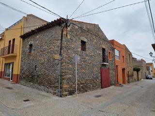 Casa aparellada a Palau-saverdera