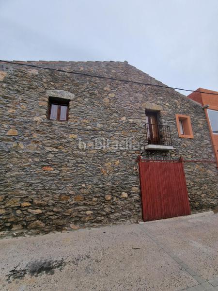 Foto 14d7ffc8-94a2-4aaa-8ba3-820b80e0dbf2. Casa pareada en Palau-saverdera