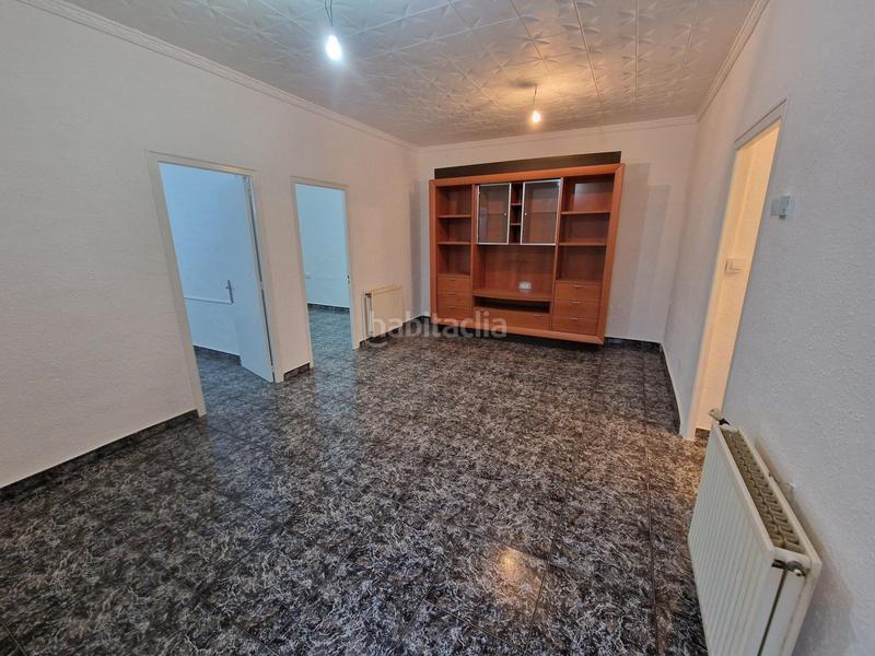 Foto 17adf708-1f52-4a8a-9006-c9b8d5463302. Casa pareada en Palau-saverdera