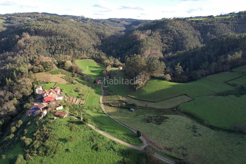 Foto b0434a55-9e1f-4cf3-bddd-4000582da719. Masía en Cudillero