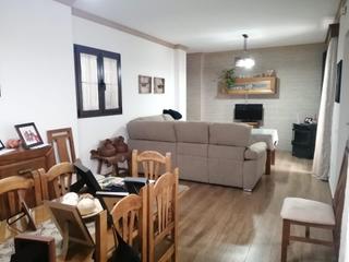 Casa adossada a Benaoján