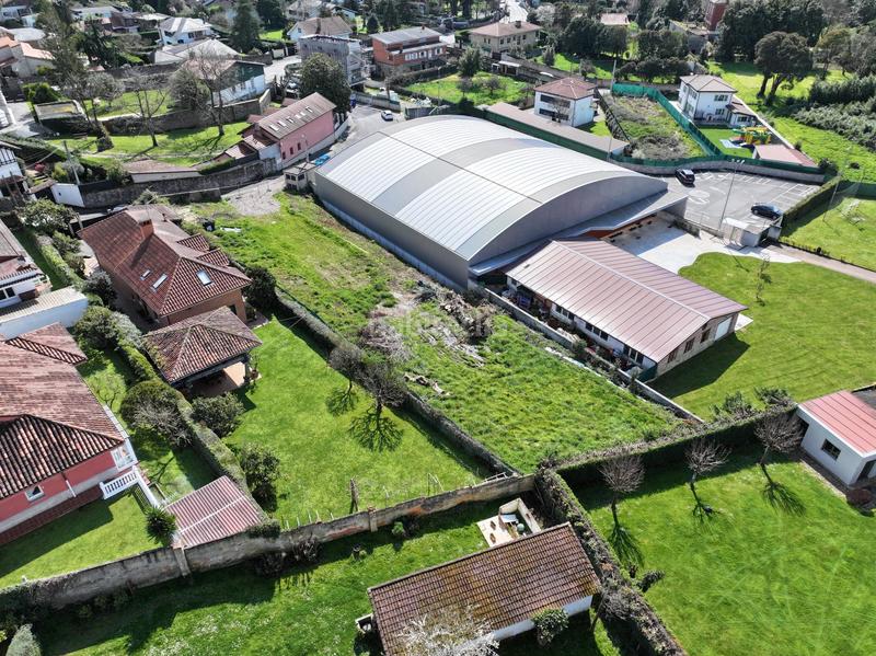 Foto 2c58fccd-6371-4079-8ea9-cfe133381ff2. Terrain résidentiel dans La Guía Gijón