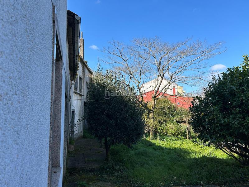 Foto 478aa8e6-b1e4-478b-9faa-b7ec17c2c0da. Casa aparellada amb aparcament a Campus Norte - San Caetano Santiago de Compostela