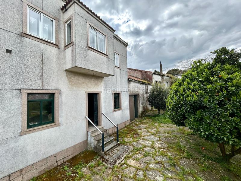 Foto 98bf5a07-6689-4800-9a29-3e52c1ab91ae. Casa aparellada amb aparcament a Campus Norte - San Caetano Santiago de Compostela