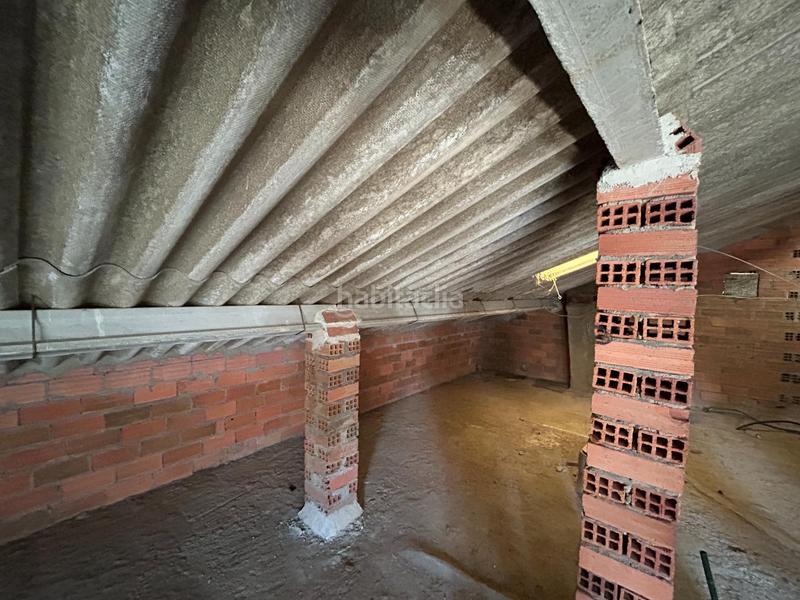 Foto f1bfc4e2-0d3d-4ee1-874f-719cf332a516. Casa bifamiliare con parcheggio in Campus Norte - San Caetano Santiago de Compostela