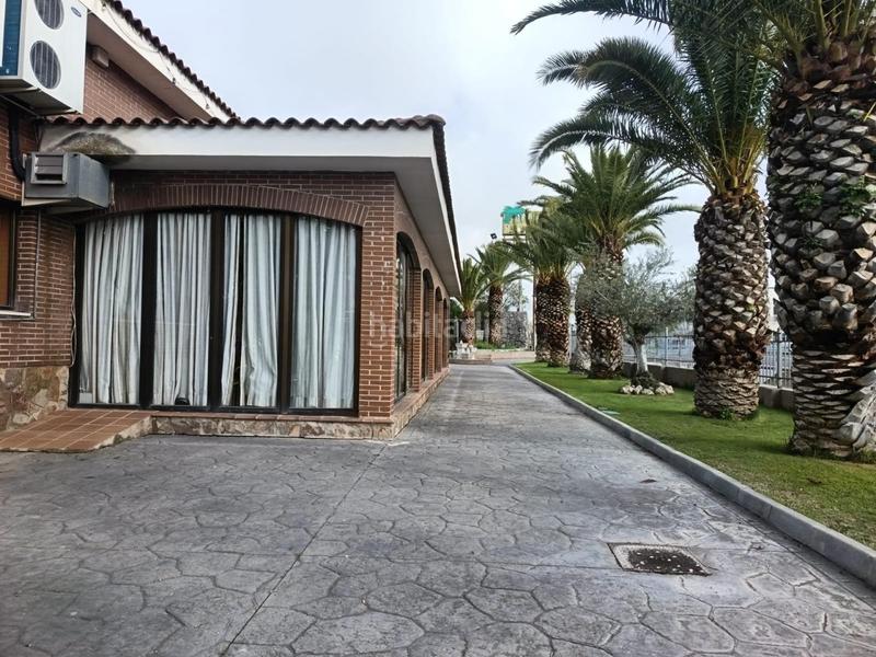 Foto 7b42e579-0aec-4974-ba23-65b047eb2bec. Locale commerciale con riscaldamento in Huecas