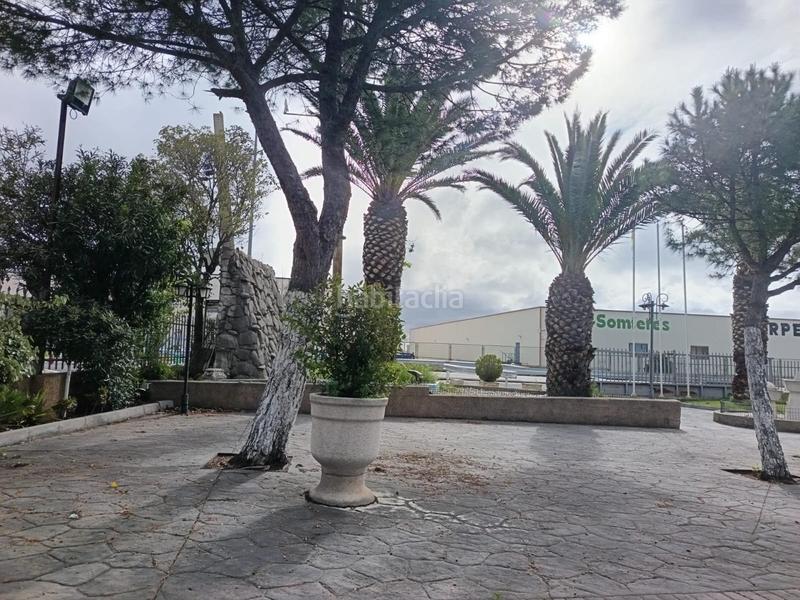 Foto cce82dab-7263-4bf7-bc0b-c1f5e1a73377. Locale commerciale con riscaldamento in Huecas