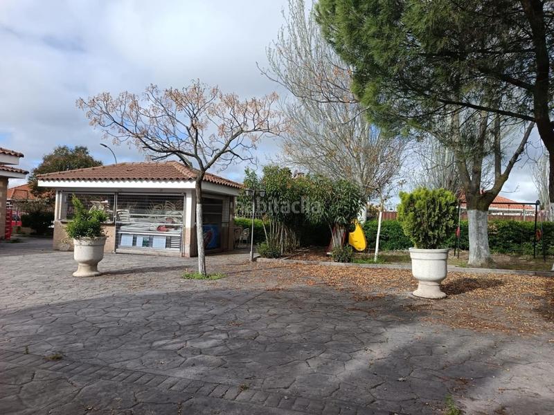 Foto d5d653ca-4d3b-402b-a722-1a85bbc57e1c. Locale commerciale con riscaldamento in Huecas