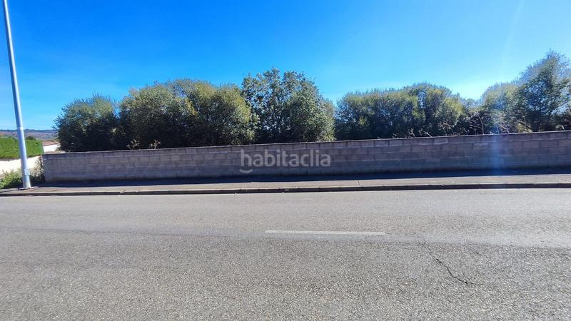 Foto fb70a50a-33b4-49d2-90f8-5188a88db746. Terreno residencial en Sariegos