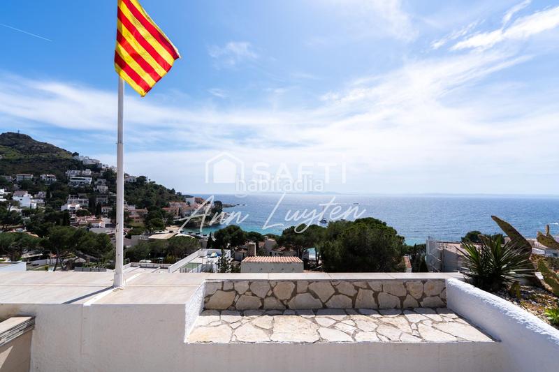 Foto 24cf314d-cbf5-48c0-922f-daec00309e55. Penthouse with parking in Puig Rom-Canyelles-Almadrava Roses