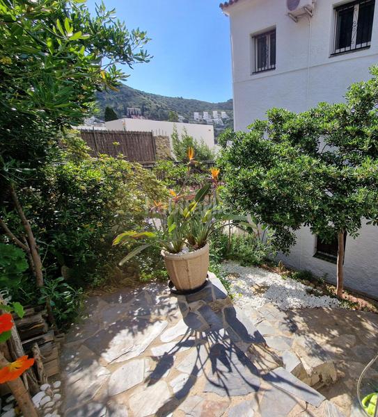 Foto afe9e8f1-2cd7-4997-b672-86b6cf174a3e. Penthouse with parking in Puig Rom-Canyelles-Almadrava Roses