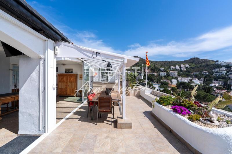 Foto e25a4ed6-da59-4992-b479-f68d44a94e3b. Penthouse with parking in Puig Rom-Canyelles-Almadrava Roses