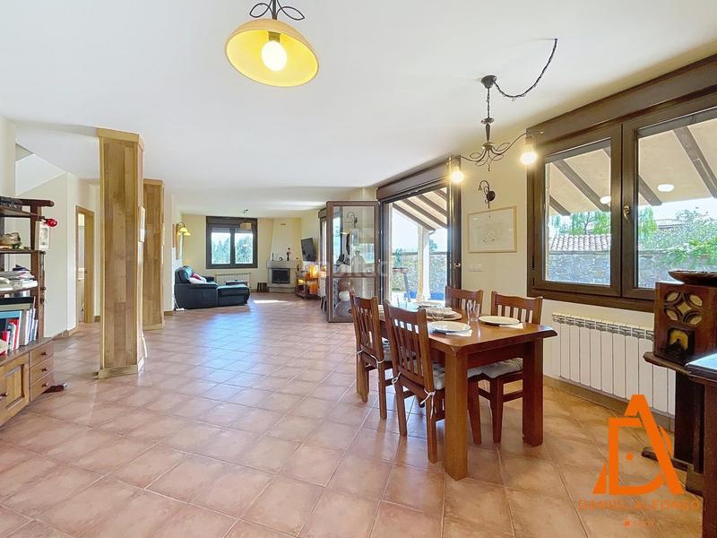 Foto 1832a85b-6e59-4389-8554-e03c939db681. Casa en Quintes - Arroes Villaviciosa