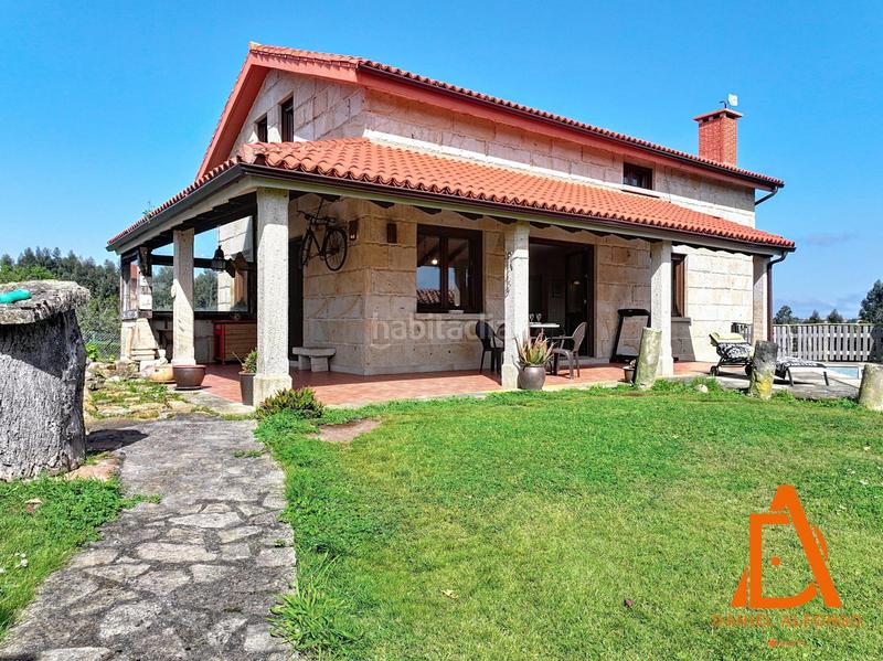 Foto 79495bed-0baf-41e0-a0a8-8a1b80b65597. Casa en Quintes - Arroes Villaviciosa