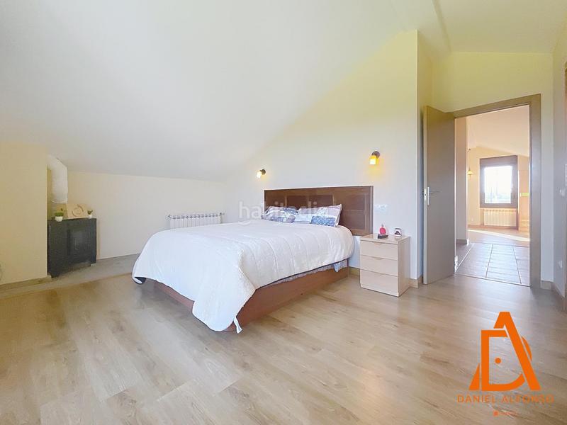 Foto cdb4fd3e-f794-4c56-aaea-35b17ee1ee61. Casa en Quintes - Arroes Villaviciosa