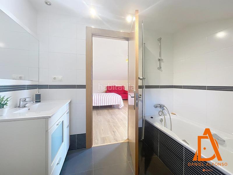 Foto bc6a2f4f-85fb-4c6f-b857-845c1b83e051. Maison avec parking piscine dans Quintes - Arroes Villaviciosa