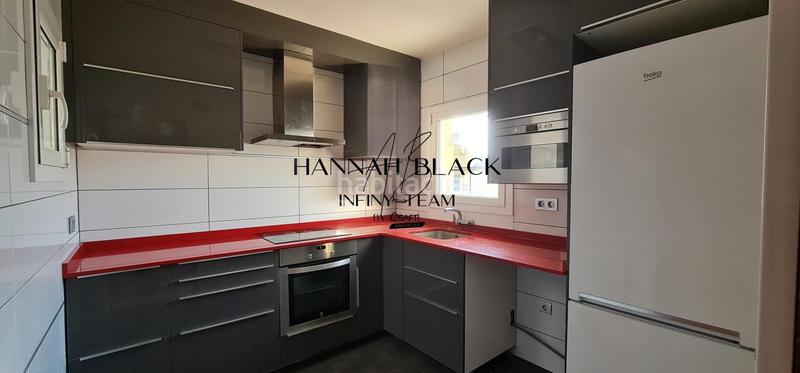 Foto dcab3299-f898-4372-9609-a0ed87fcef89. Zweistöckige wohnung mit heizung in Riells Escala (L´)